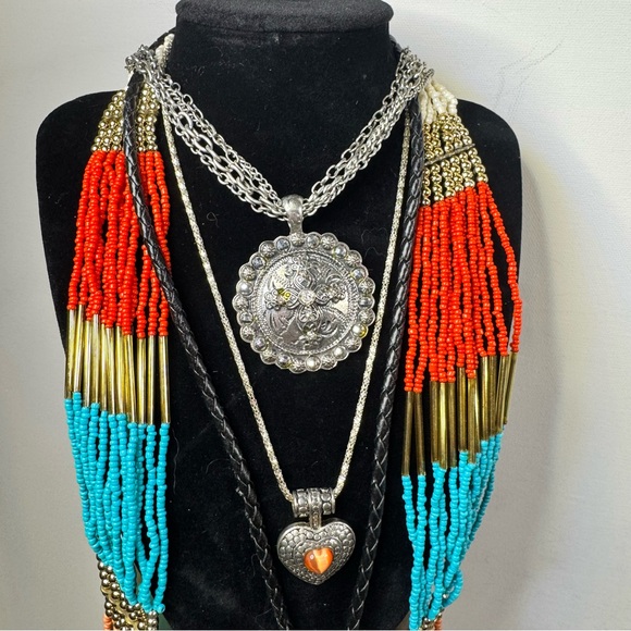 SOUTHWESTERN JEWELRY BUNDLE 26 costume pieces Necklace-Bracelets-Rings-Earrings - Picture 12 of 16